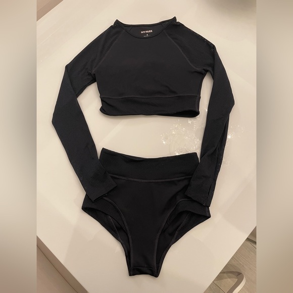 IVY PARK Other - Small NWOT Ivy Park Two Piece Outfit